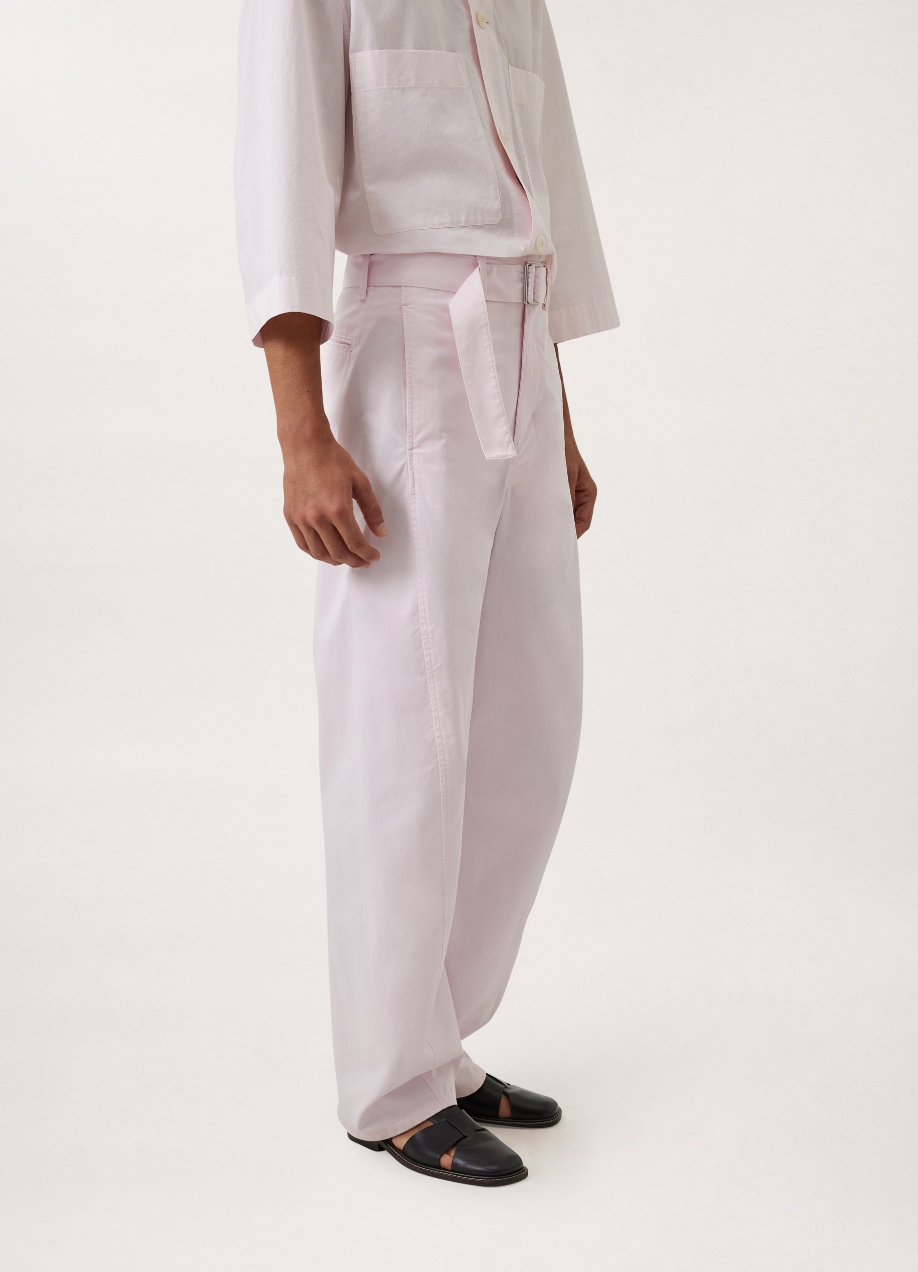 LIGHT BELTED TWISTED PANTS
COTTON TWILL - 5
