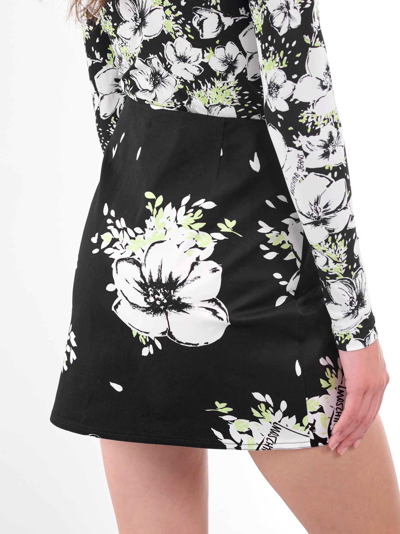 Floral Mini Skirt - 4