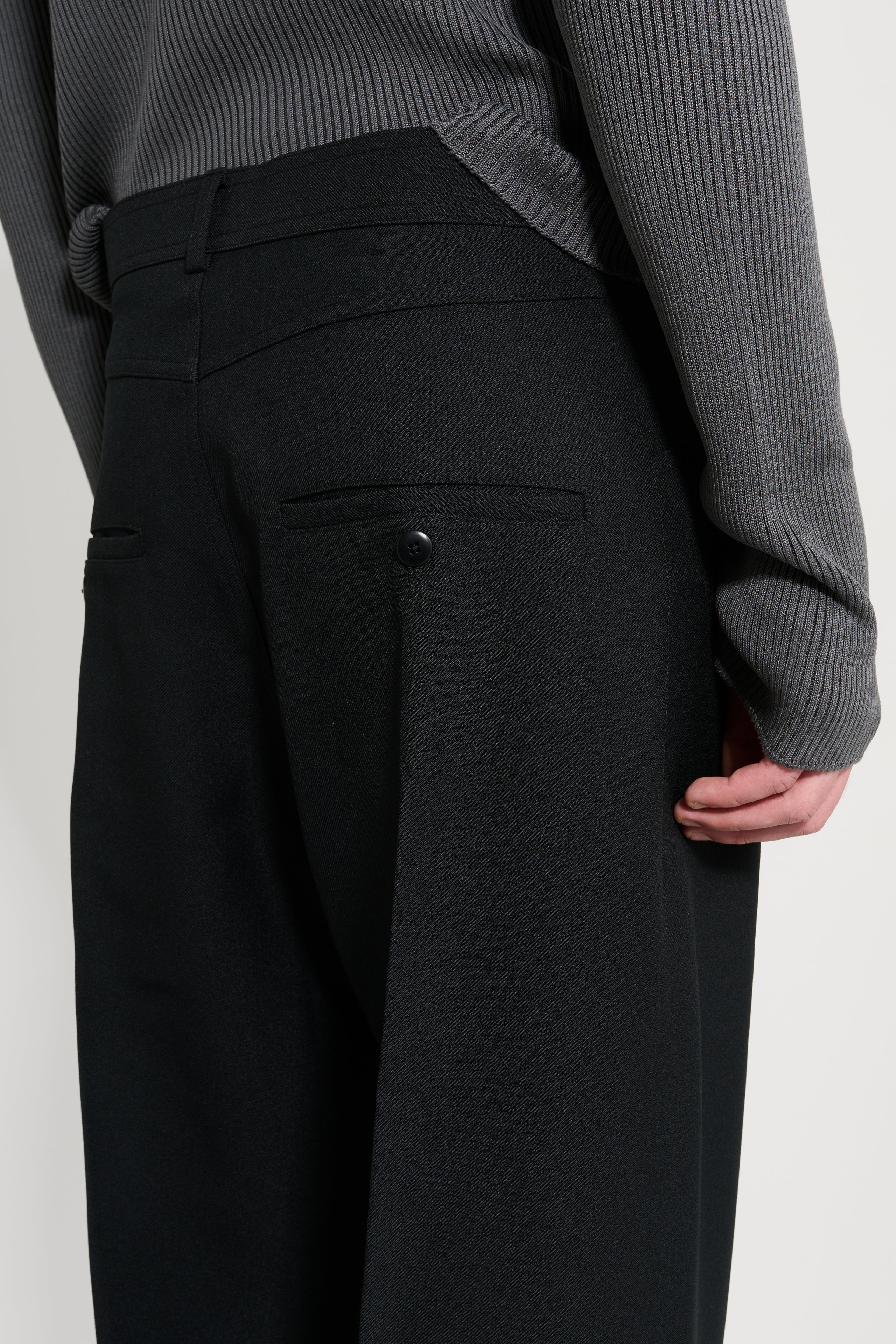 RANDOM IDENTITIES HIGH WAISTED PANTS BLACK - 4