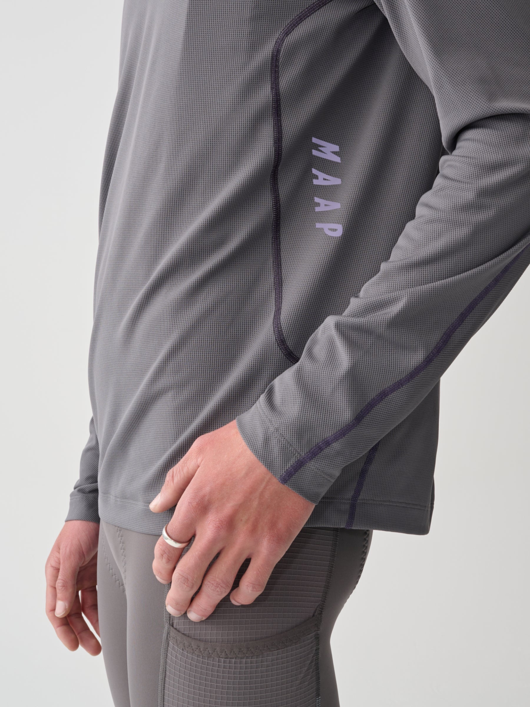 Alt_Road™ Tech LS Tee - 3