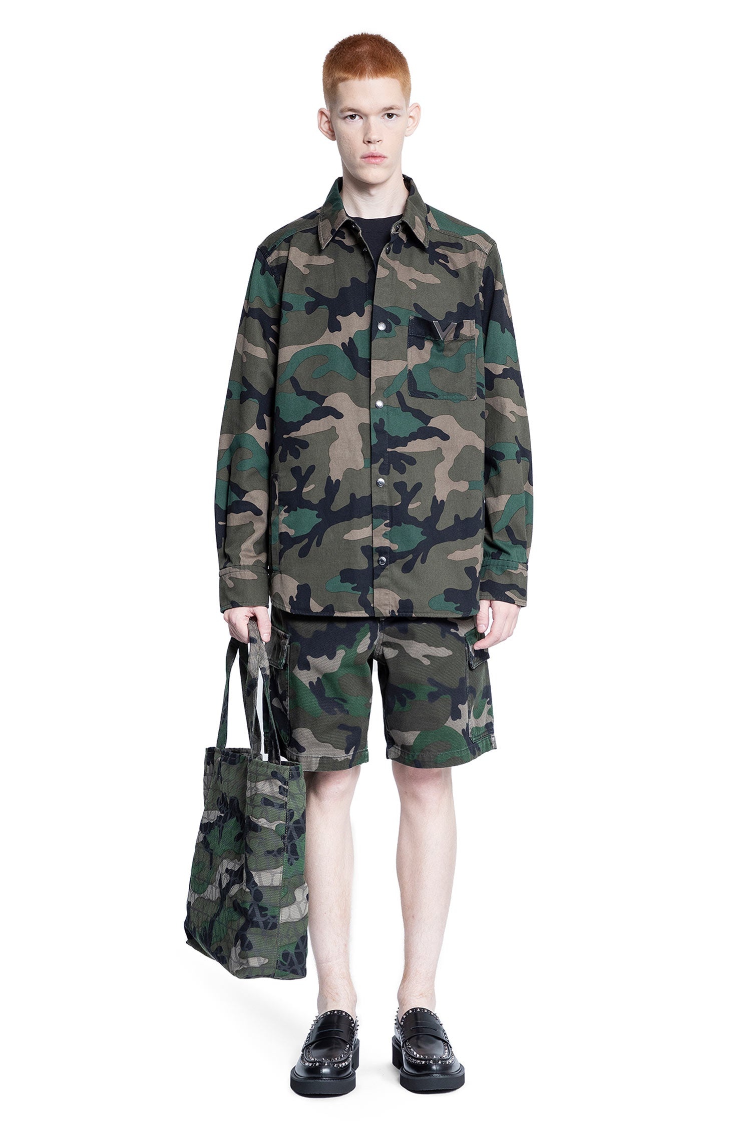 Signature-V-Camouflage-Cargo-Shorts - 4