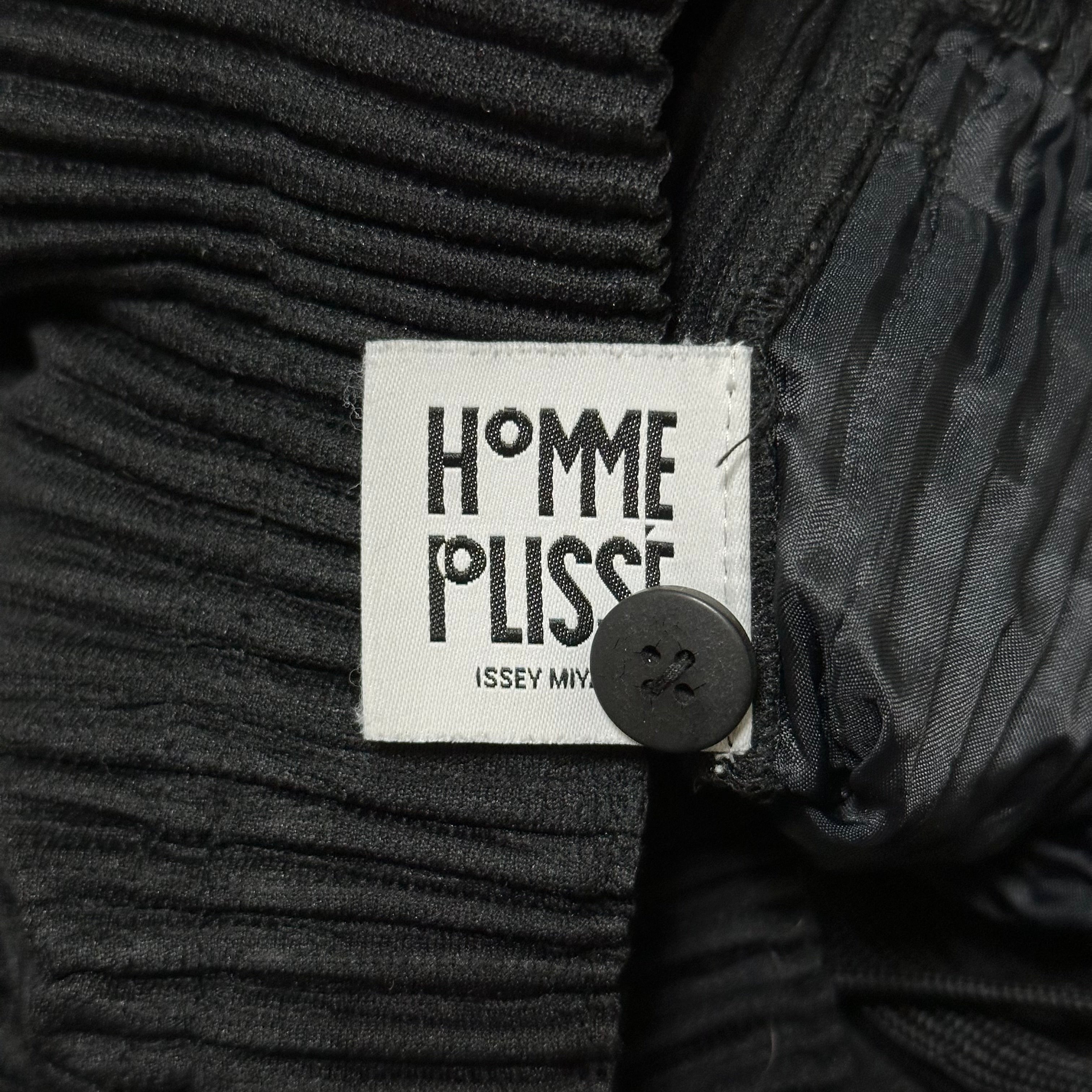 HOMME PLISSÉ ISSEY MIYAKE Spring Summer 2015 Pleated Cropped Pants - 7