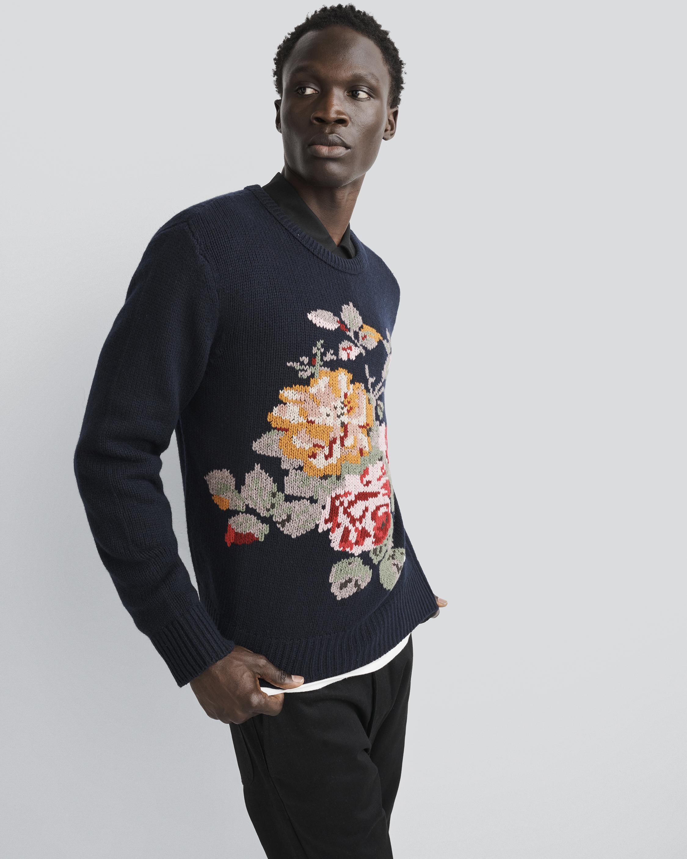 Laura Ashley Wool Crew
Classic Fit - 6