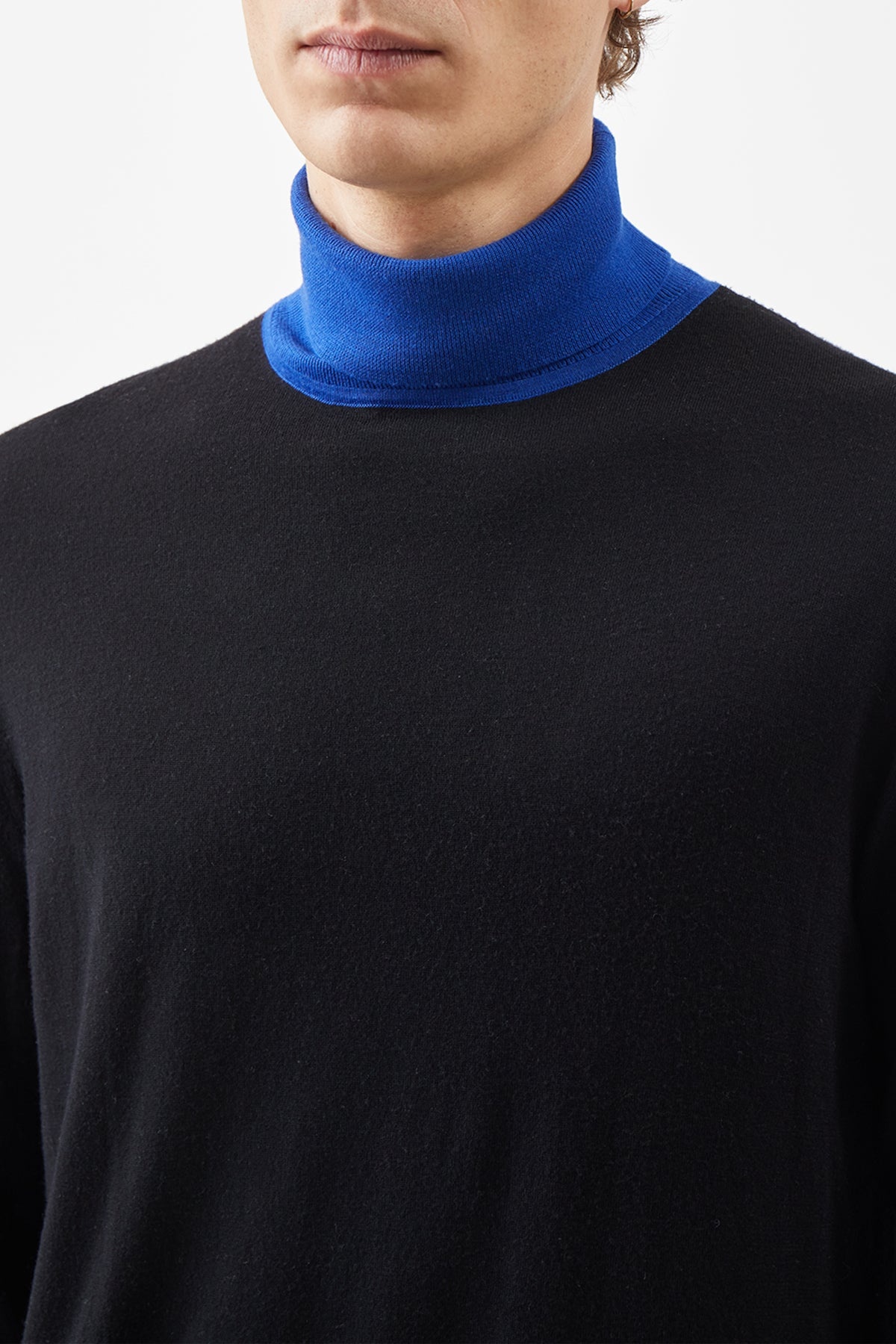 Jermaine Knit Turtleneck in Tricolor Merino Wool - 5