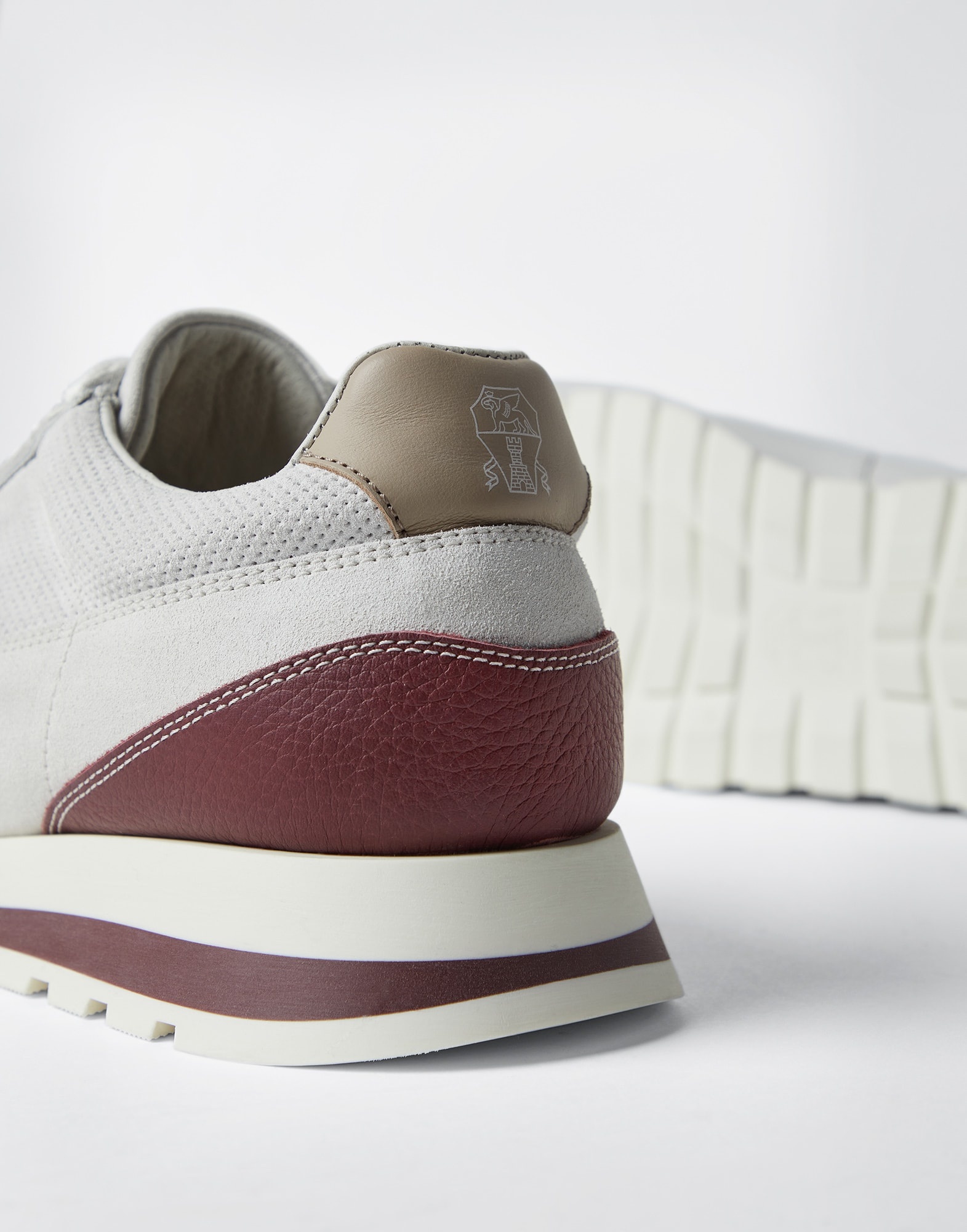 Punched suede runners - 3