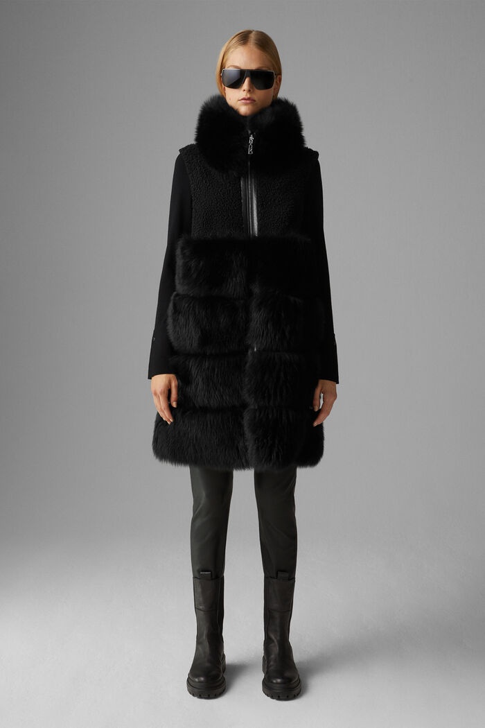 Lima Reversible lambskin waistcoat in Black - 4