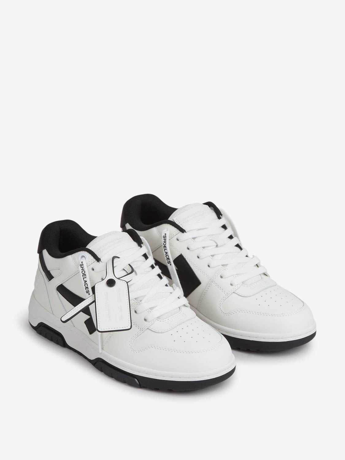 SNEAKERS OUT OF OFFICE - 2