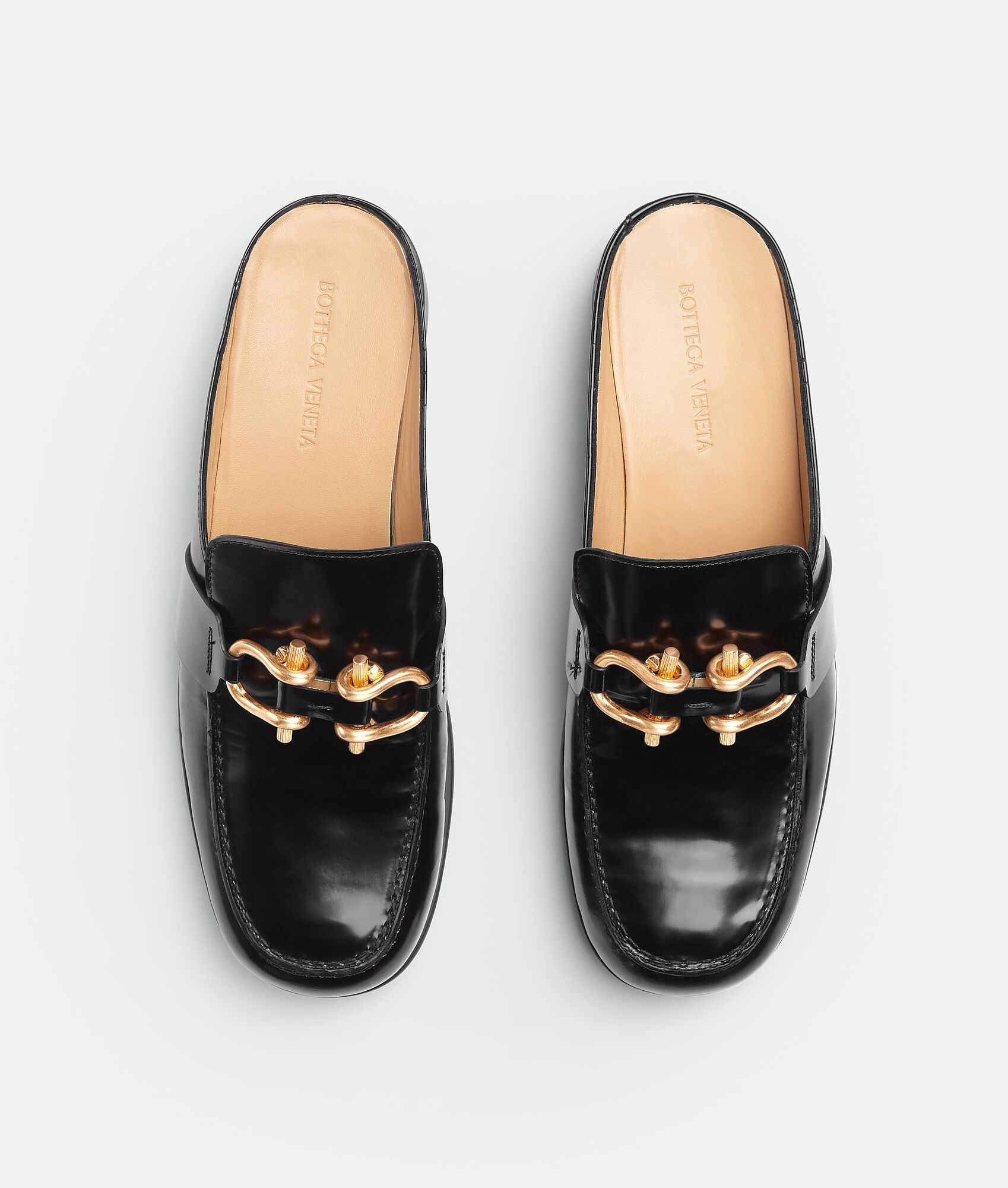 サンダル・ミュール Bottega Veneta Monsieur Shiny Leather Mule Loafers Bottega Veneta MONSIEUR SHINY LEATHER MULE LOAFERS