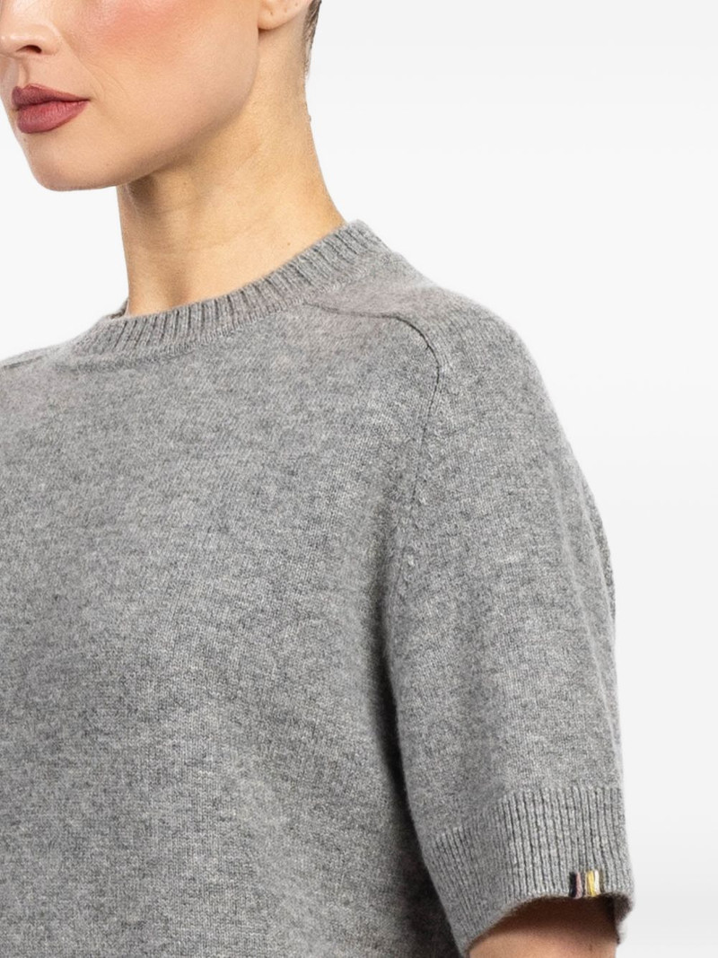 short-sleeve sweater 5