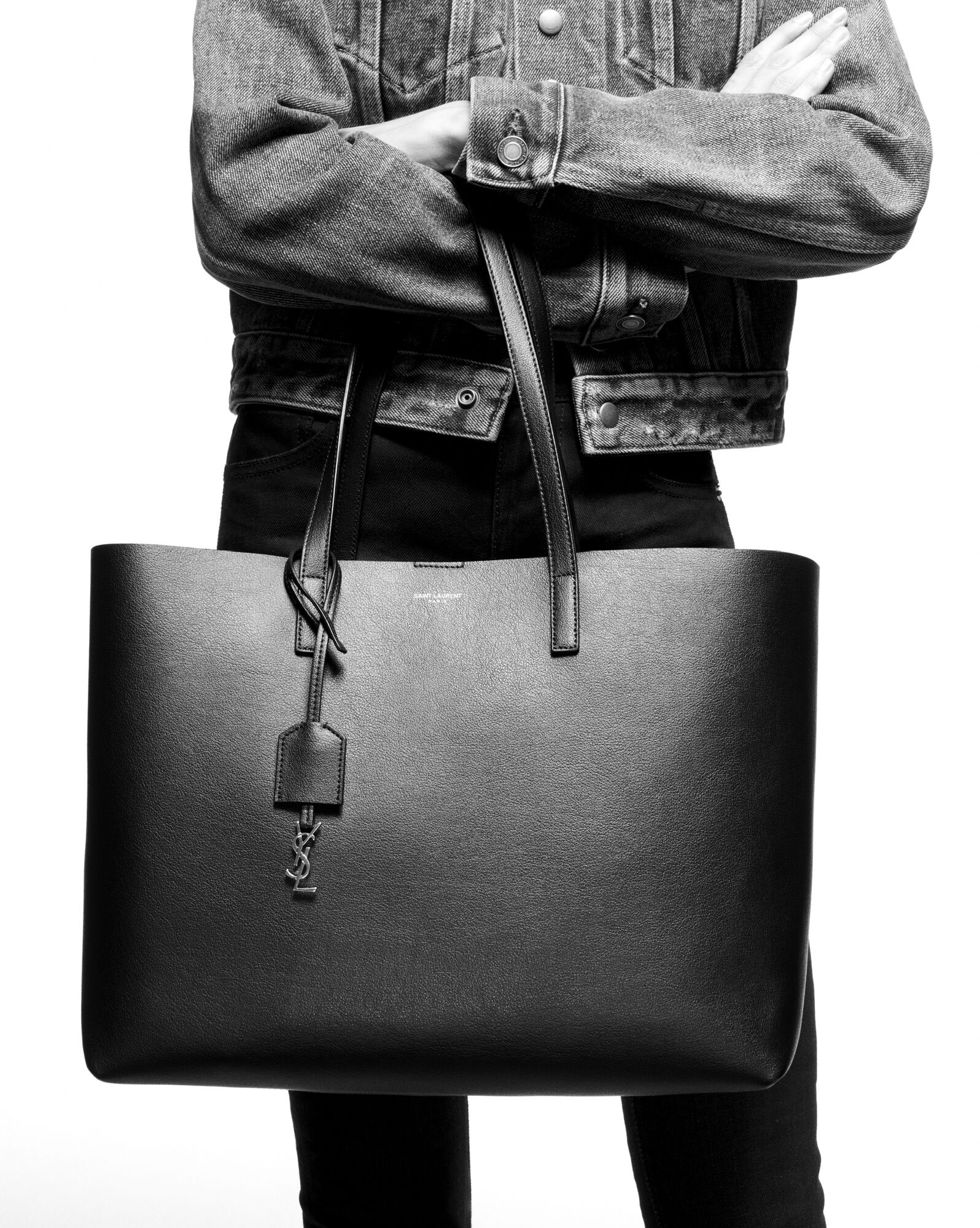 shopping bag saint laurent e/w in supple leather - 2