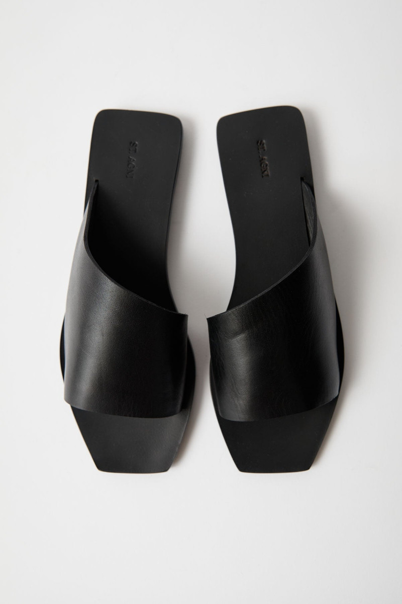Asymmetric Slide - Black 1