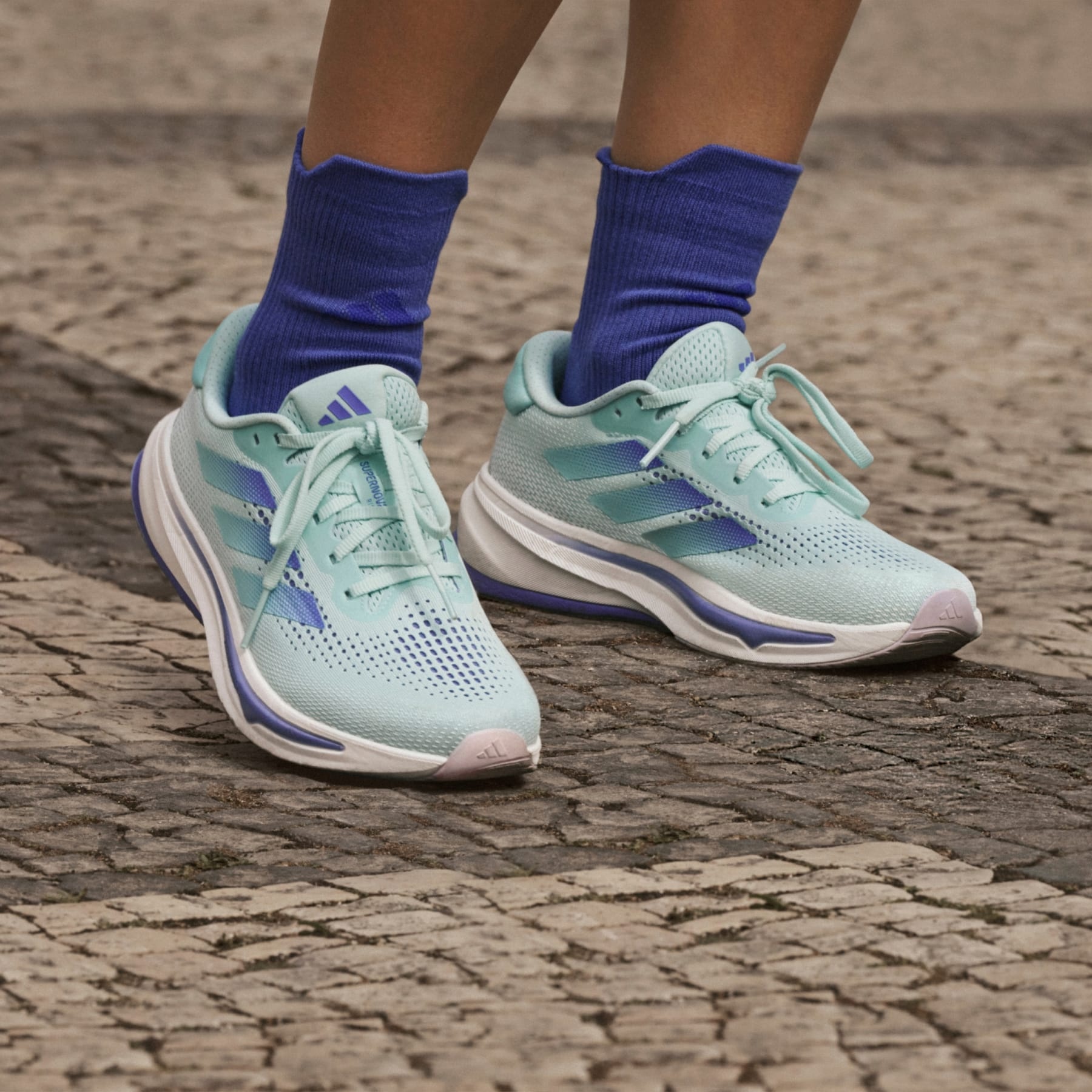 Supernova Rise Running Shoes - 3