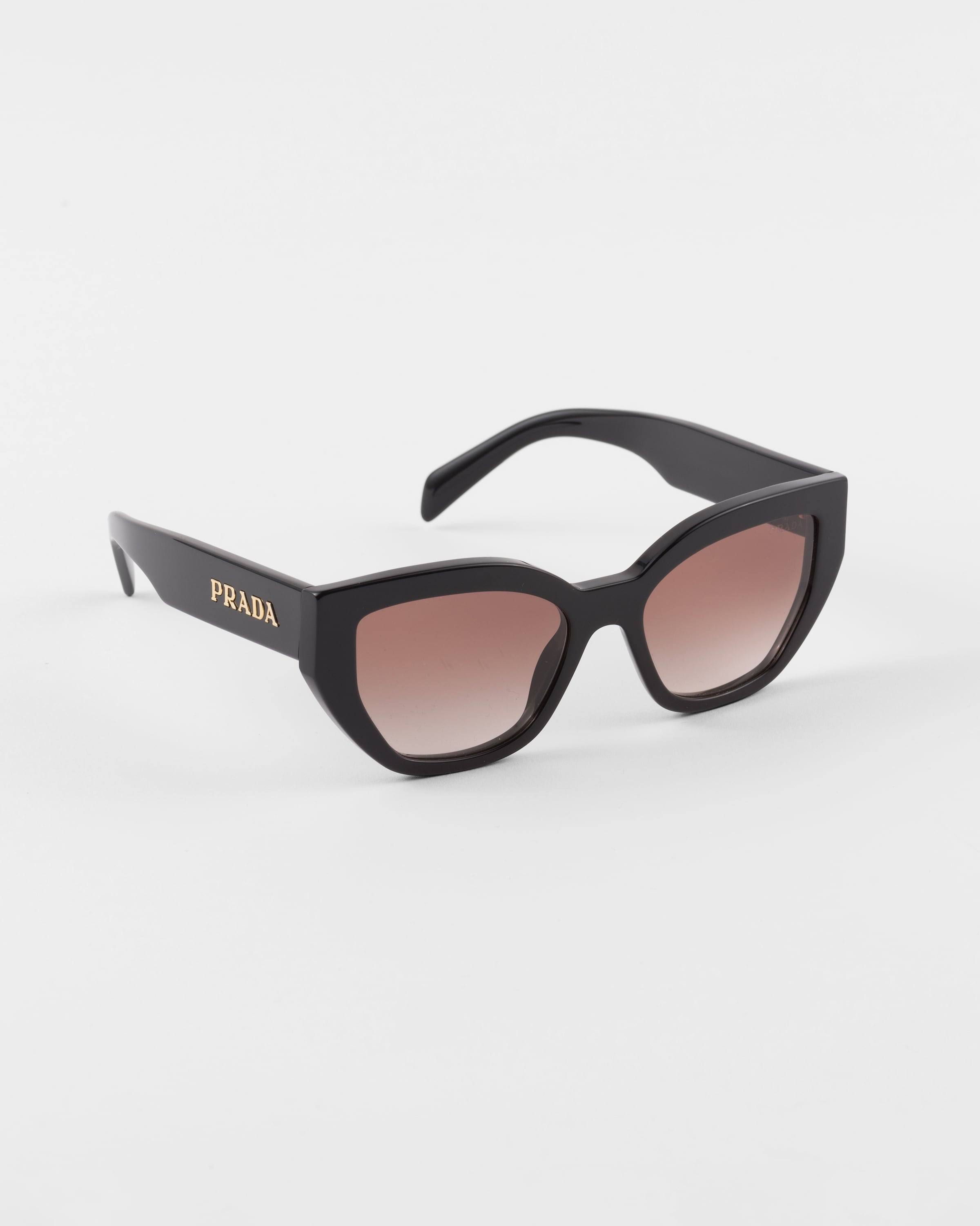 Sunglasses with Prada logo - 3