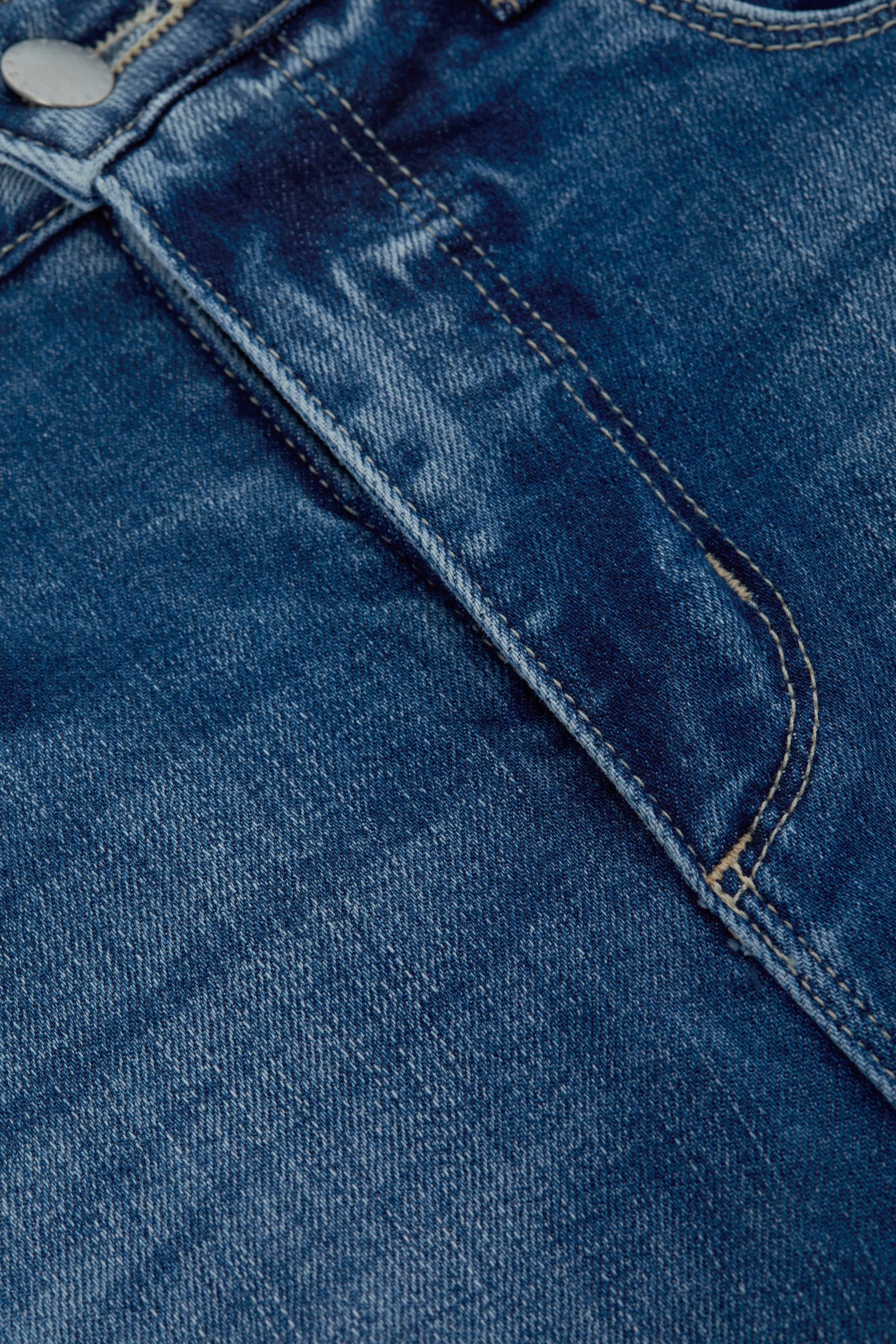 Mira Cropped Bootcut Jean - 6