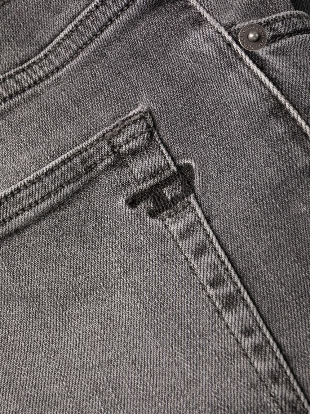 2005 D-FINING tapered jeans - 6