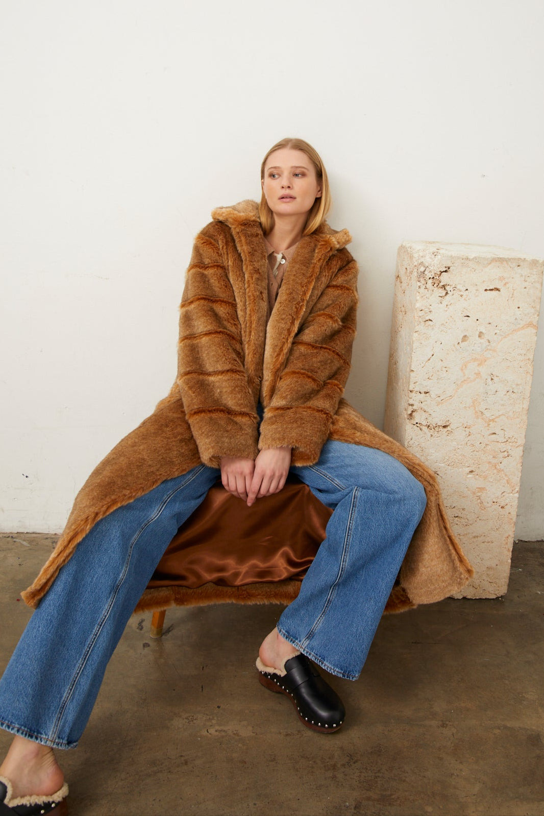 CAMEL FUR IRIS COAT - 7