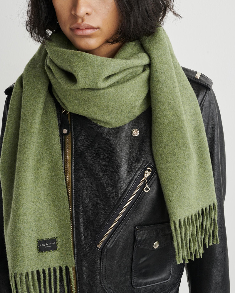 Addison Wool Skinny Scarf
Midweight Scarf 4