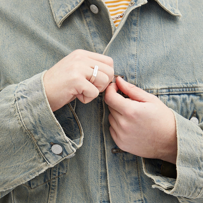 TOM WOOD Tom Wood Square Ring outlook
