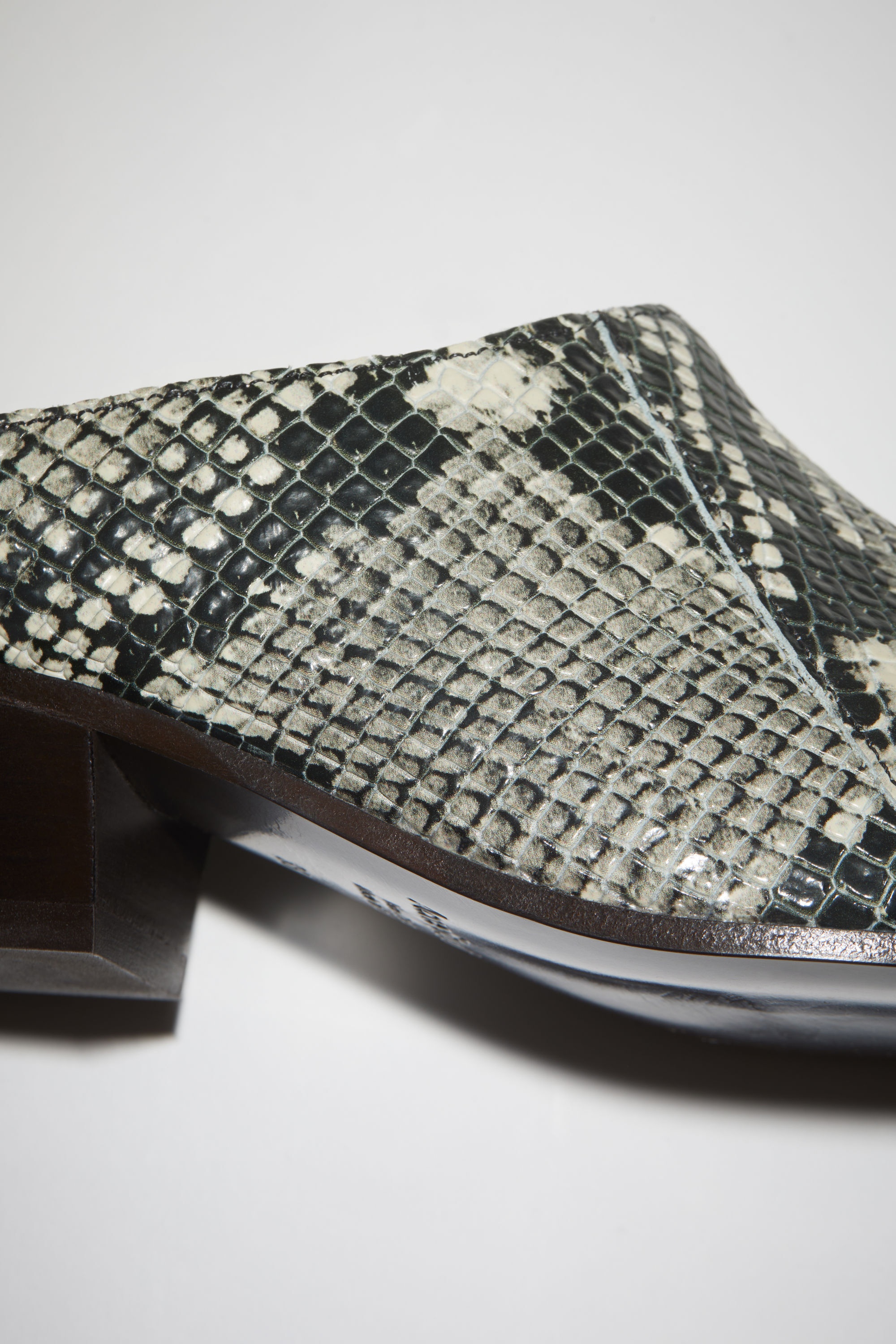 Snake print leather mules - Multi beige - 6