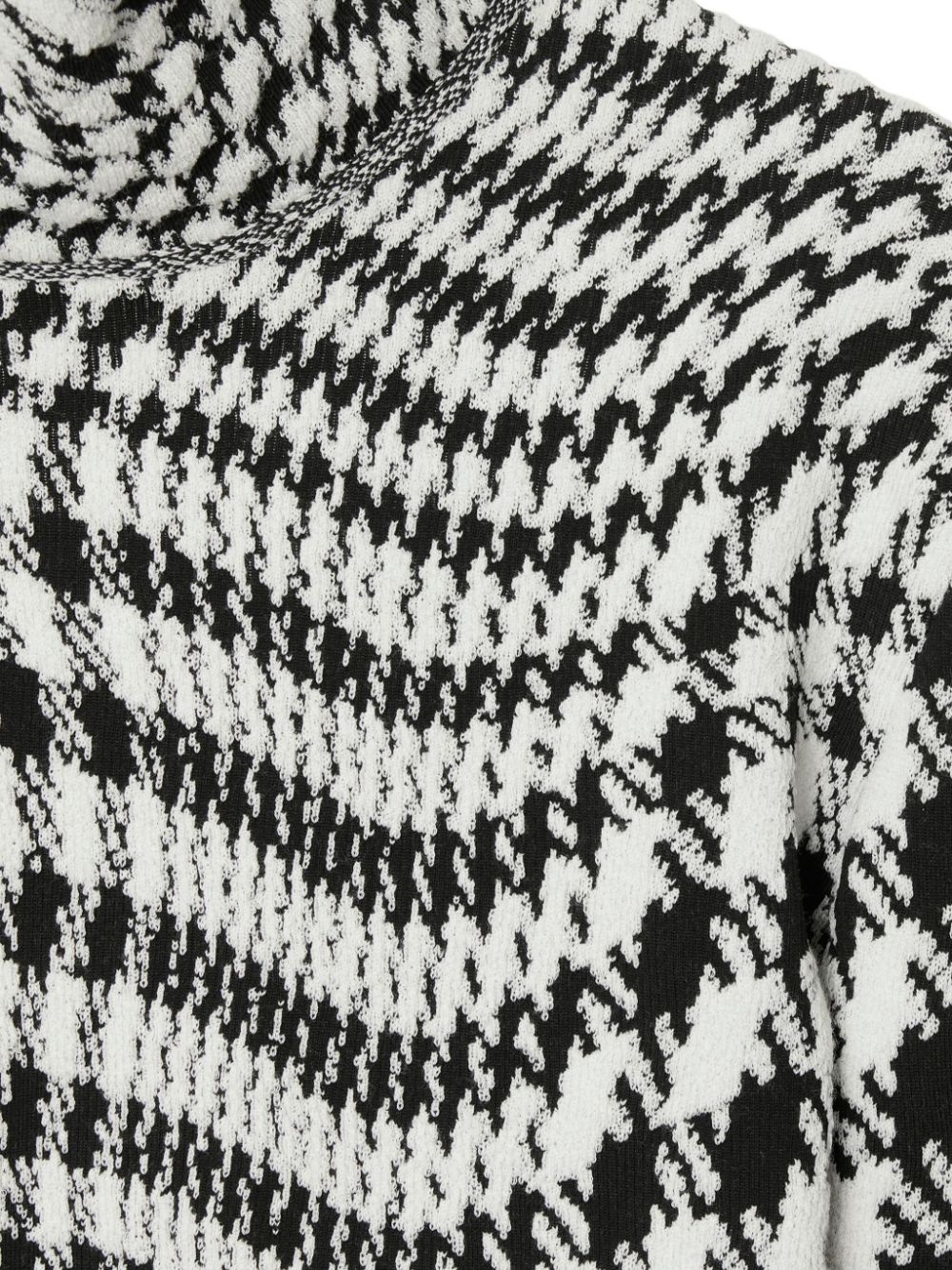 high-neck houndstooth jacquard jumper - 3