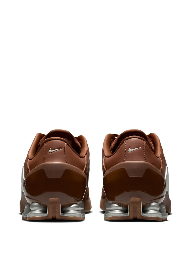 Nike Total 90 Shox sneakers outlook