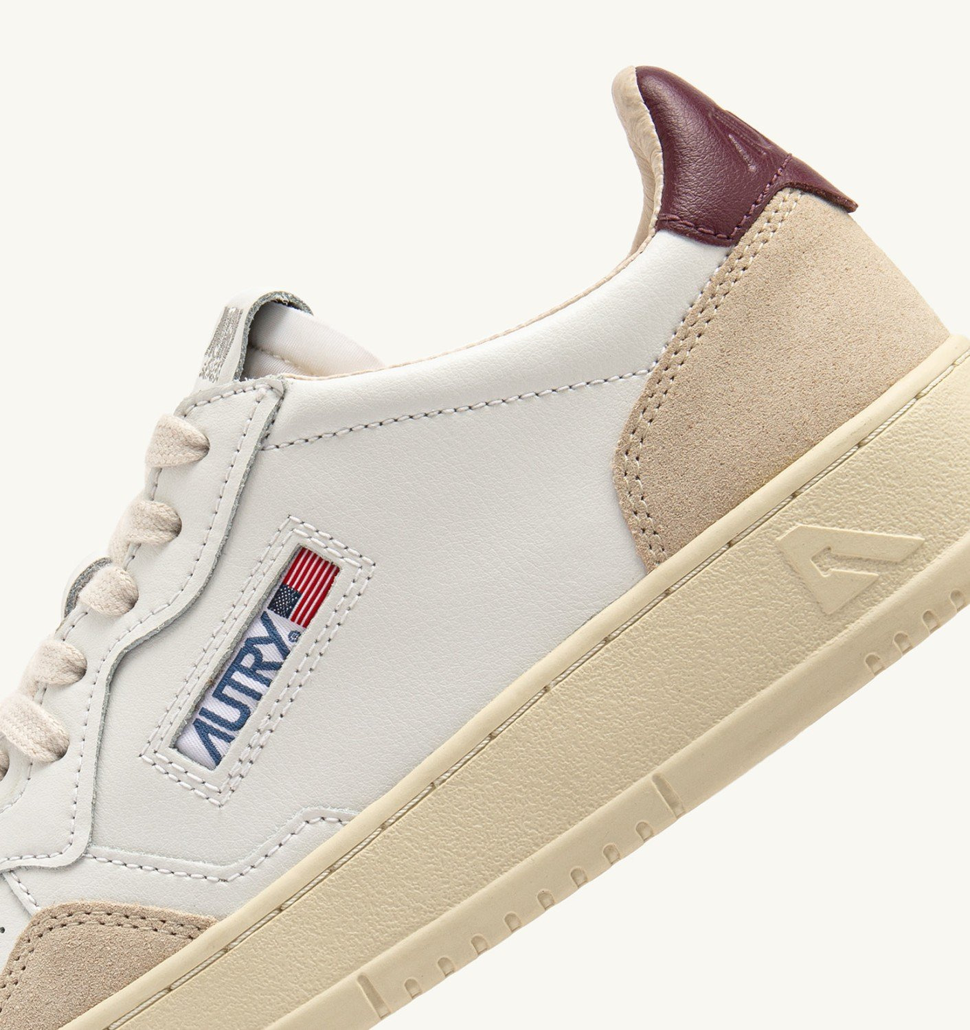 MEDALIST LOW SNEAKERS IN WHITE AND BURGUNDY SUEDE AND LEATHER - 6