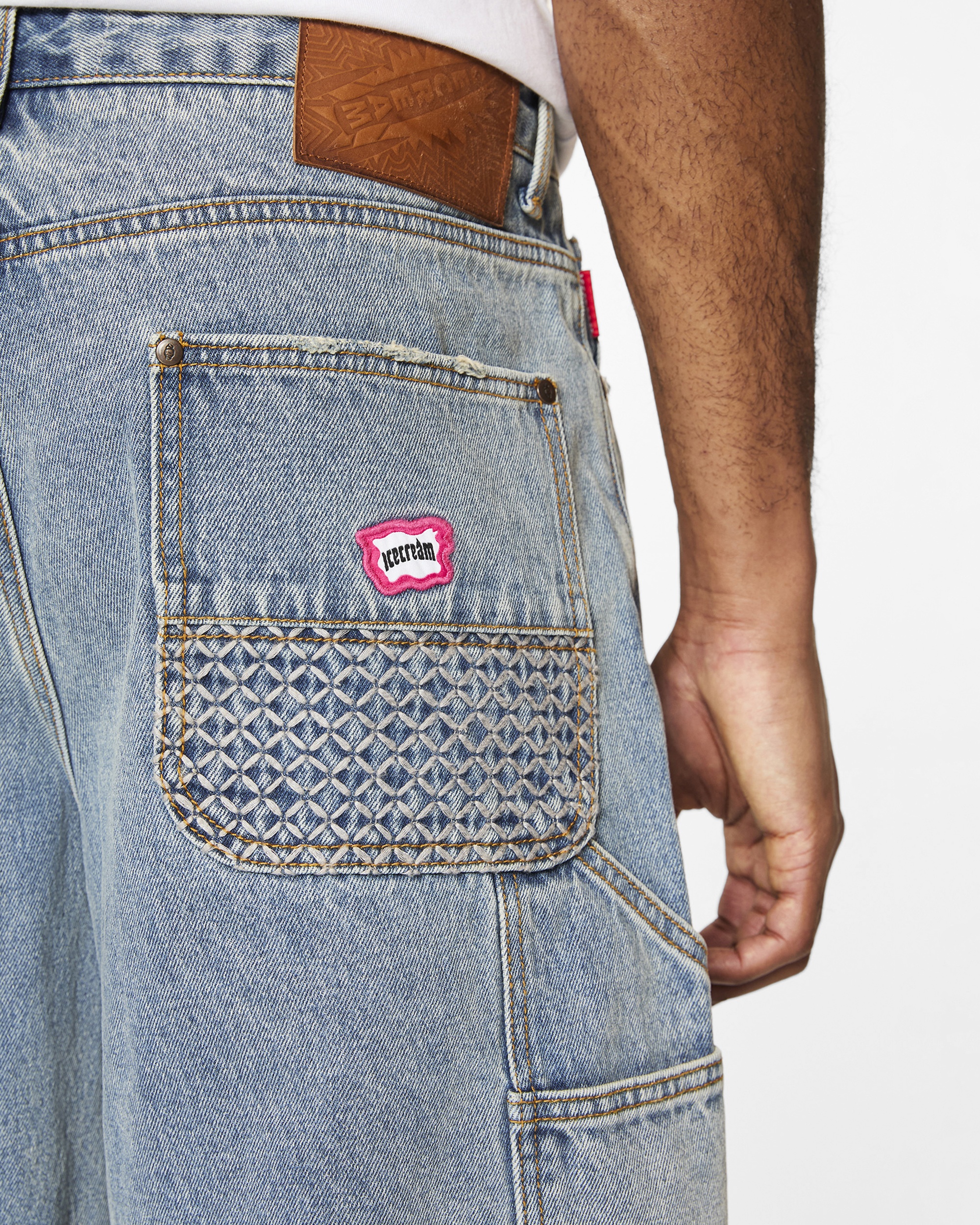 DOUBLE SCOOP JEAN SHORTS - 6