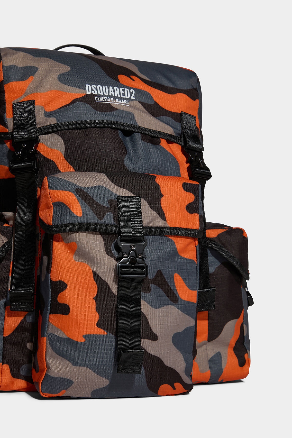 CERESIO 9 CAMO BACKPACK - 4