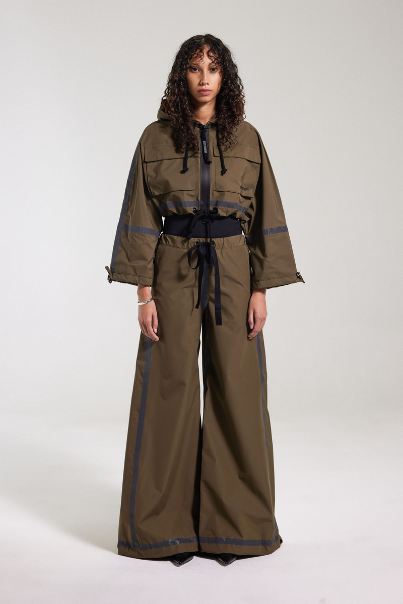 Stutterheim Lilla Tre Tape Green outlook