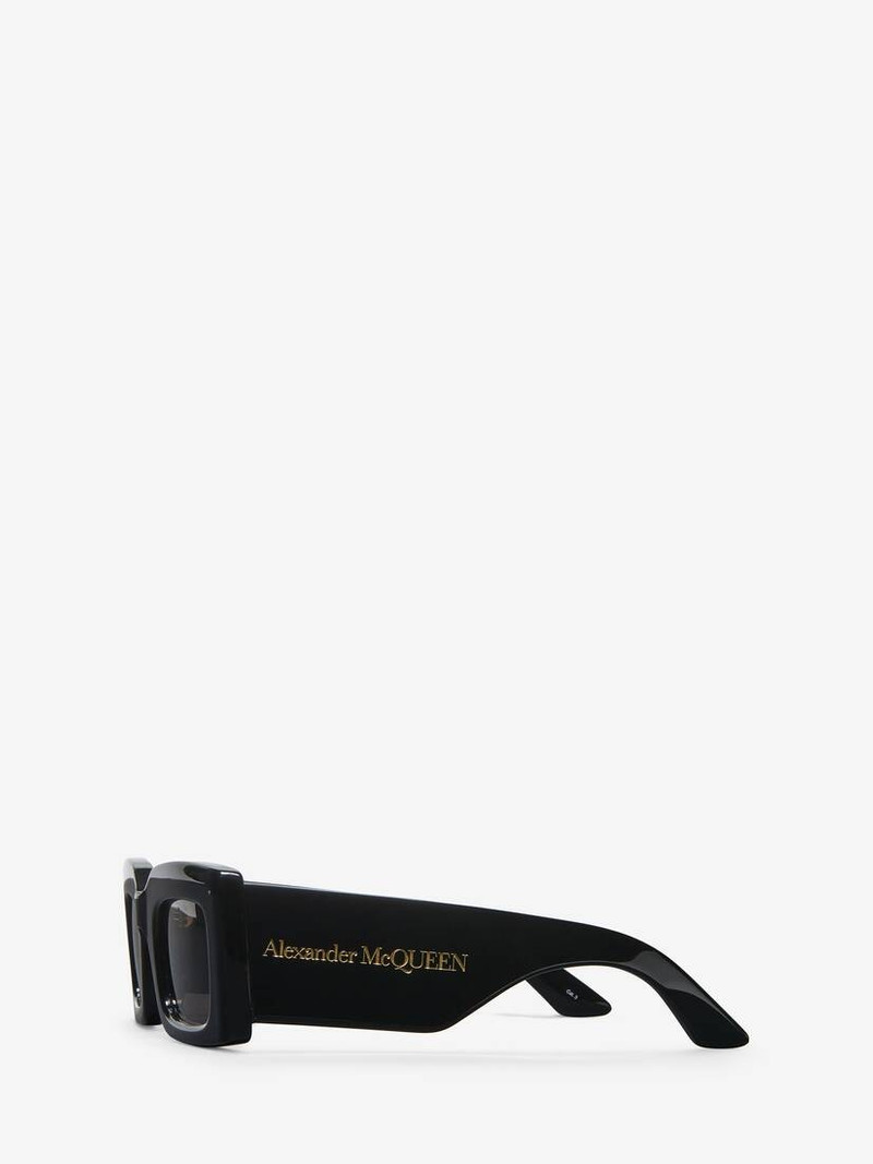 Women's Bold Rectangular Sunglasses in Black/smoke 3