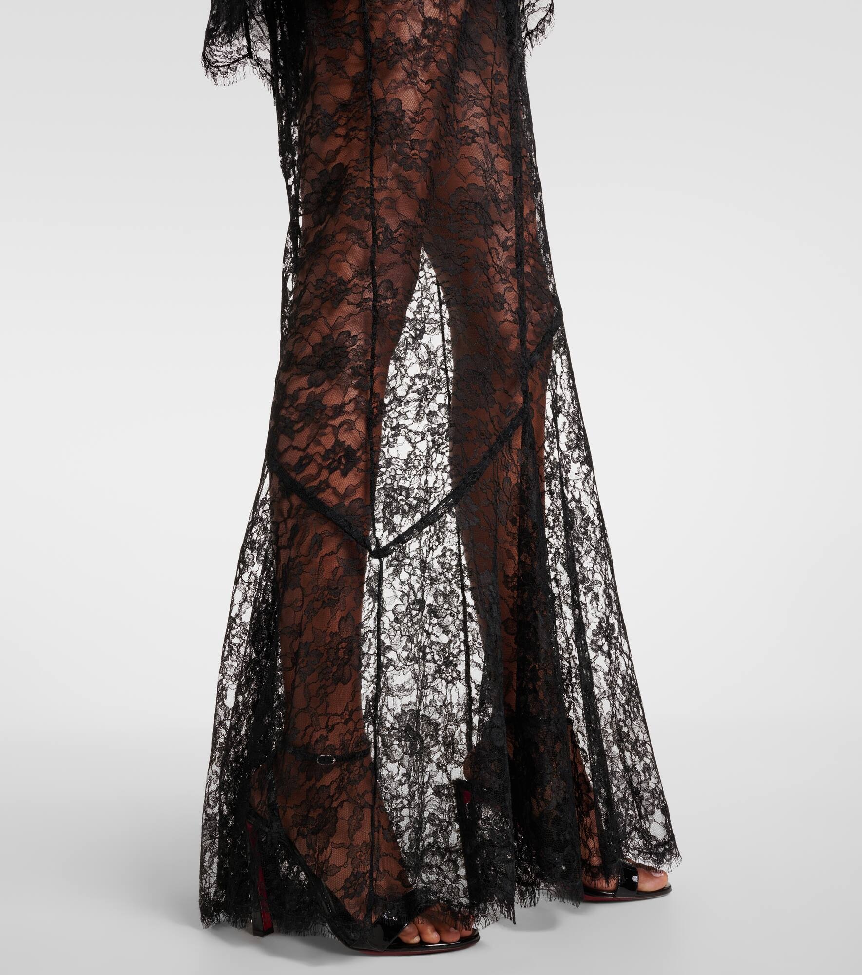Lace gown - 6