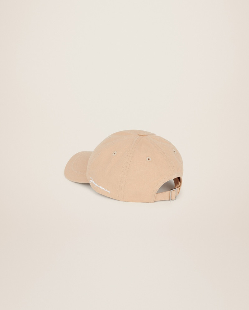 JACQUEMUS La casquette Jacquemus outlook