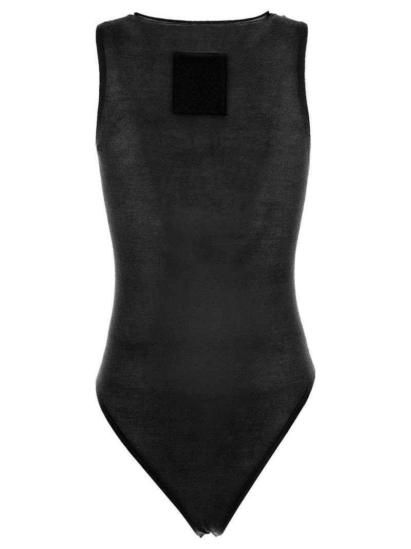 UMA WANG body woman outlook