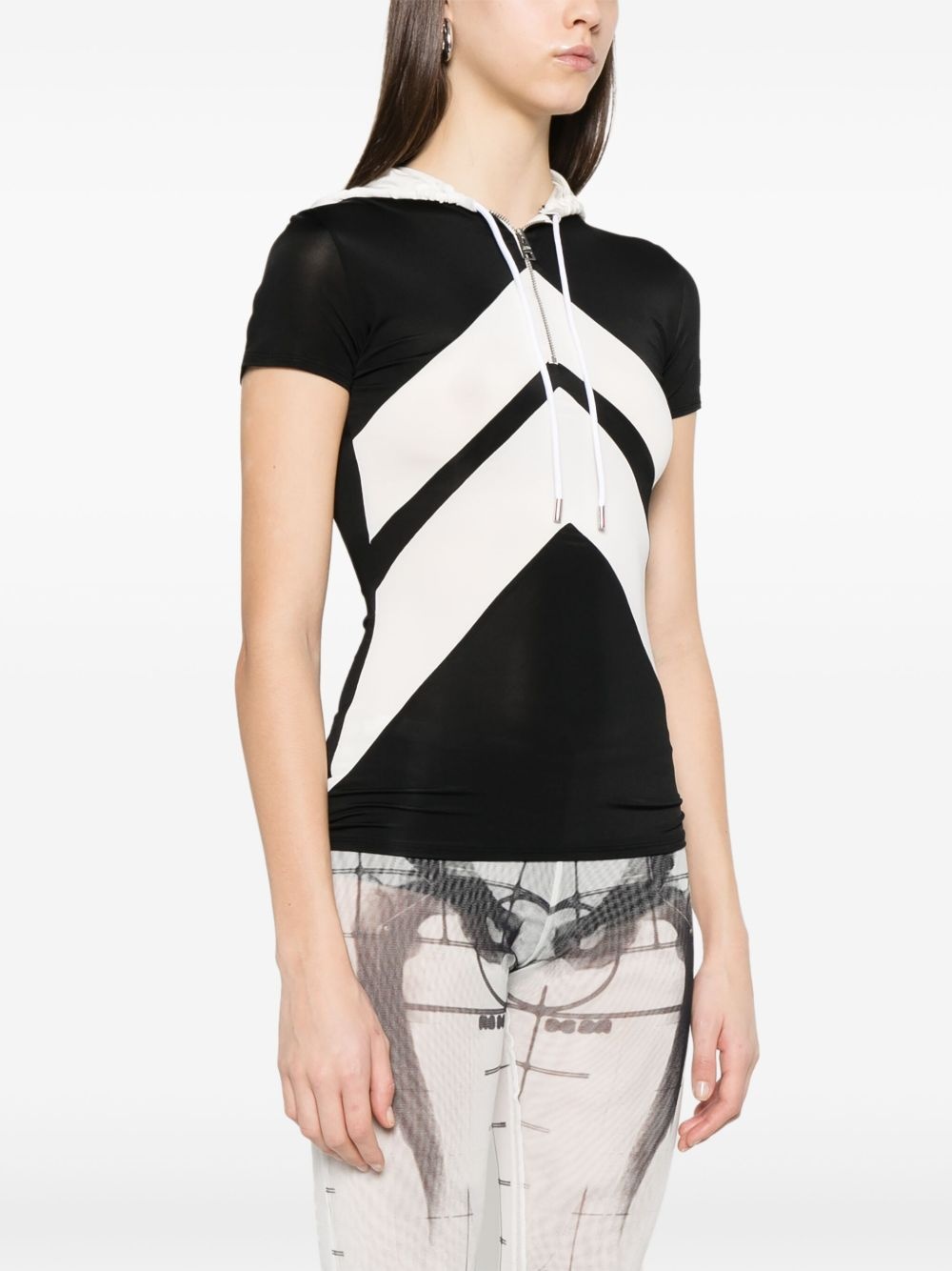 chevron-patterned hooded T-shirt - 3