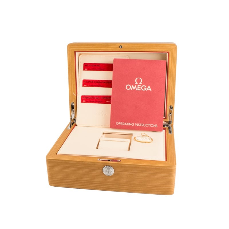 Omega Constellation Yellow Gold on Yellow Gold - 4