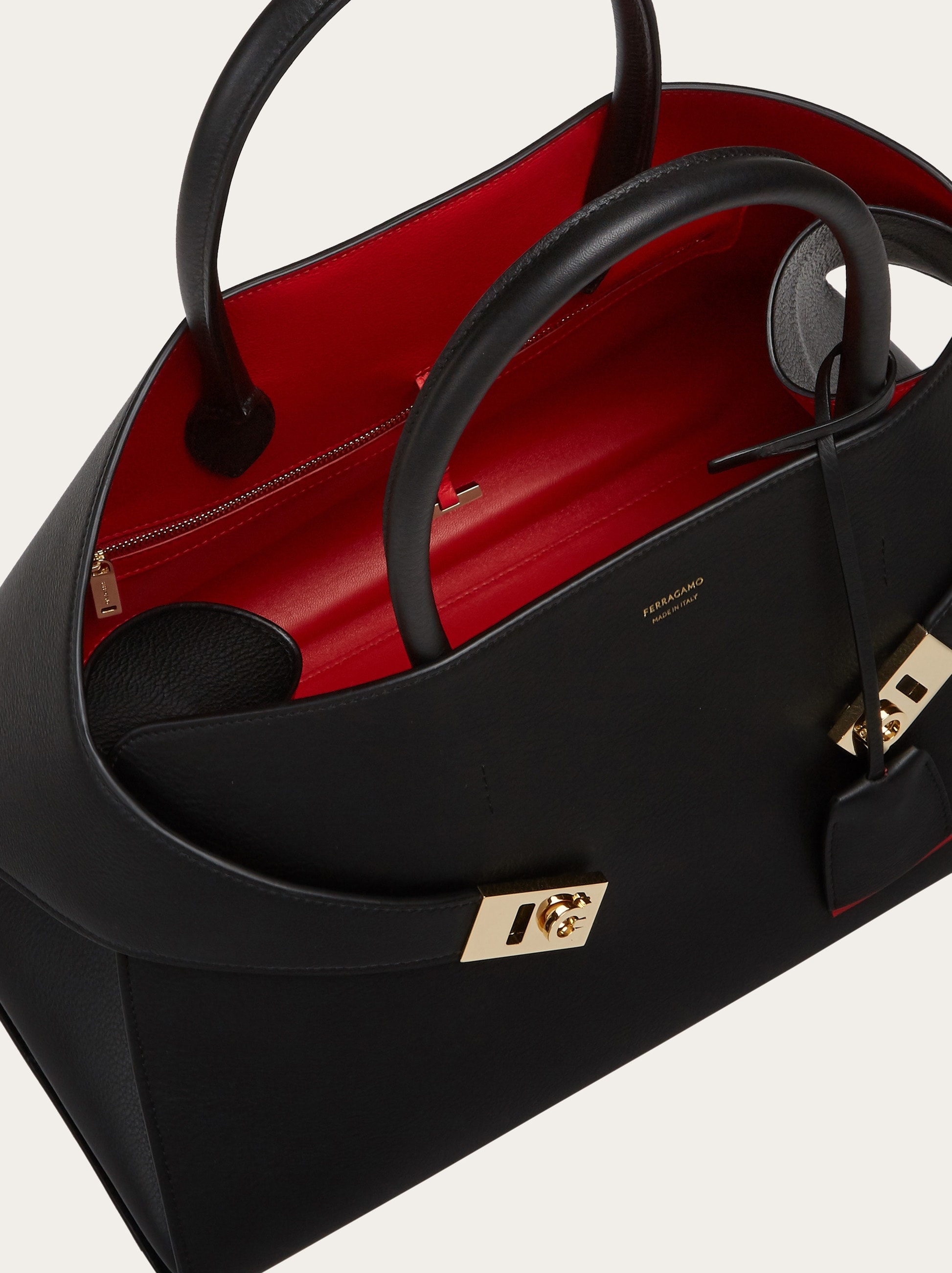 Hug handbag (M) - 6