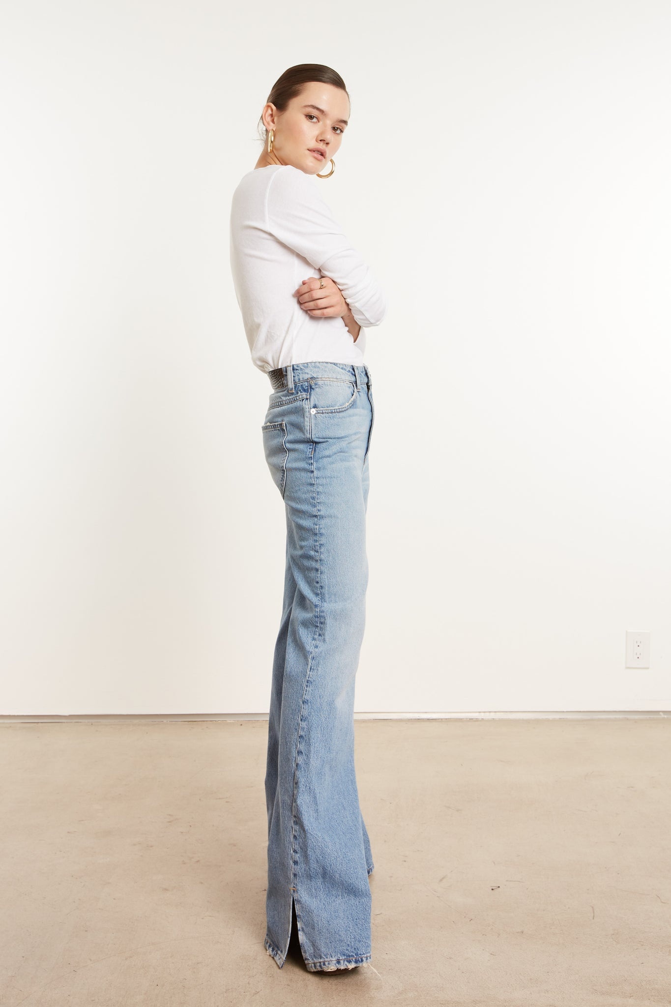 VICTORIA LOOSE STRAIGHT DENIM WITH SLIT - 6