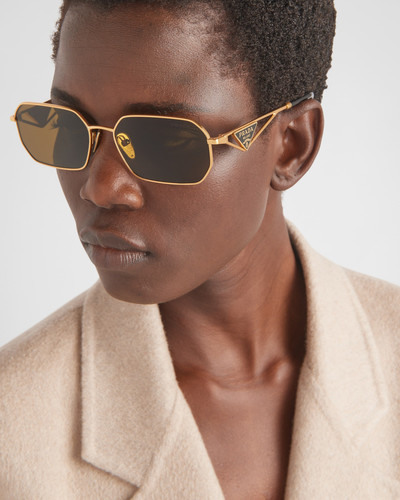 Prada Sunglasses with triangle logo outlook