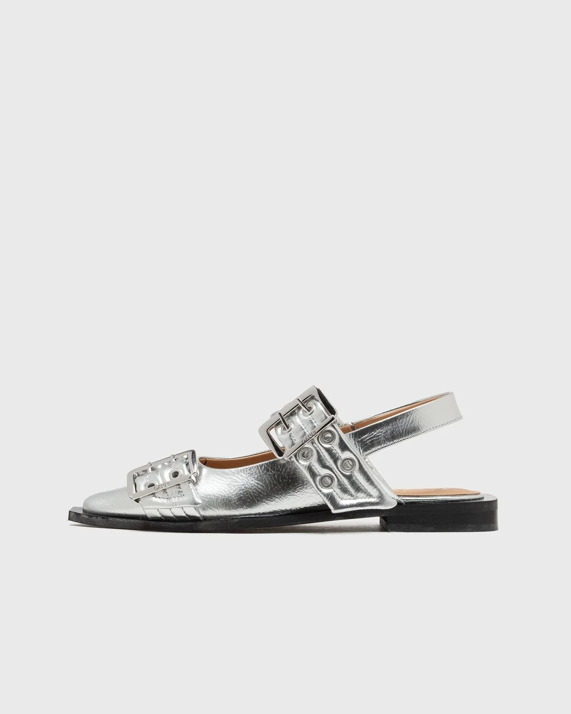 Feminine Buckle Ballerina Metallic - 1