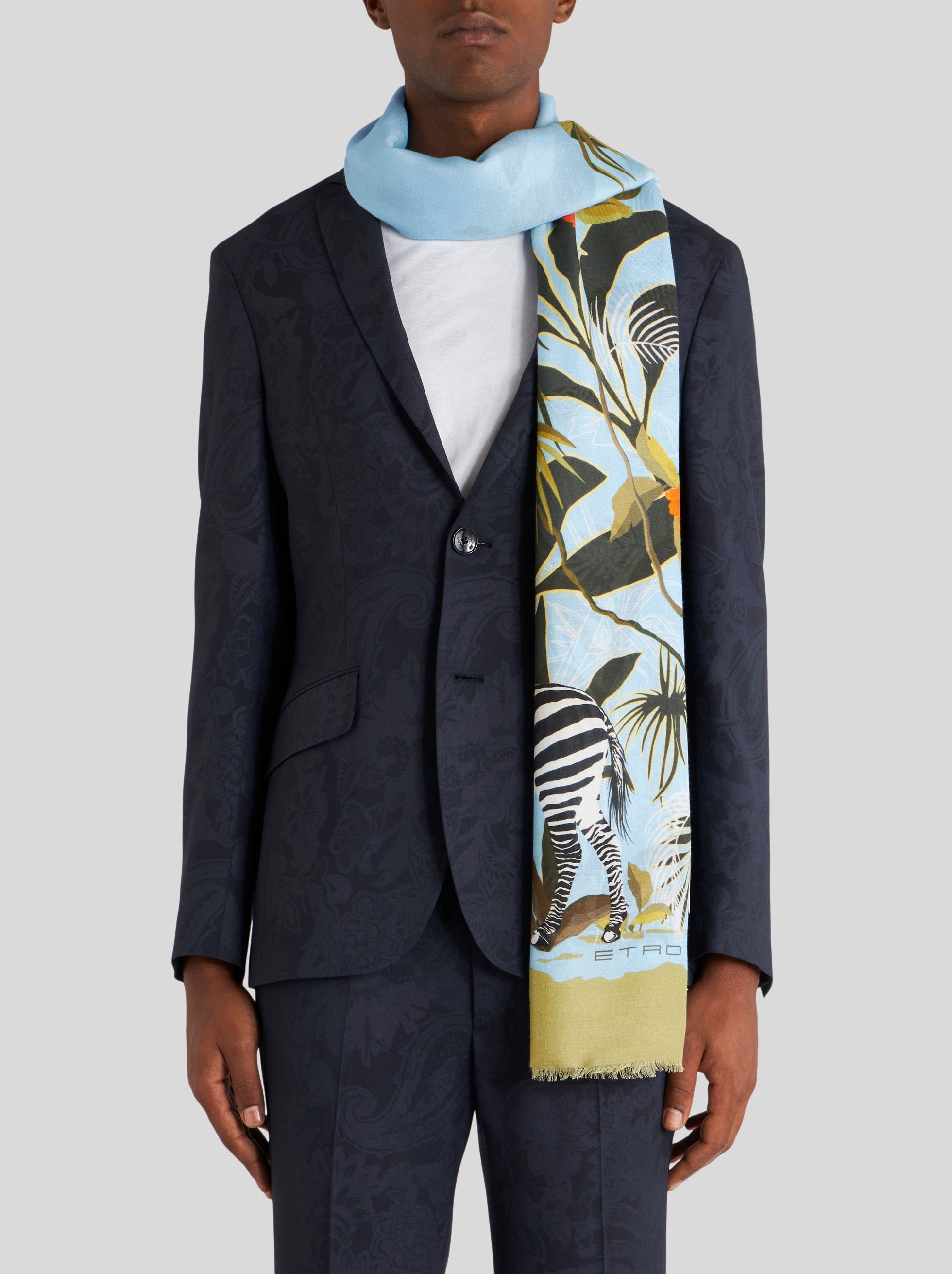 JACQUARD SCARF WITH ZEBRAS - 2