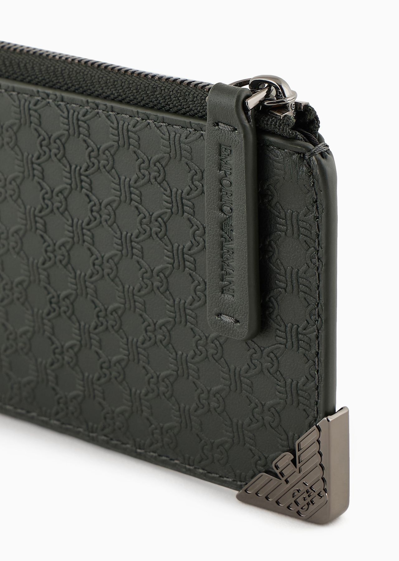 Leather zipped card holder with all-over embossed pattern - 4