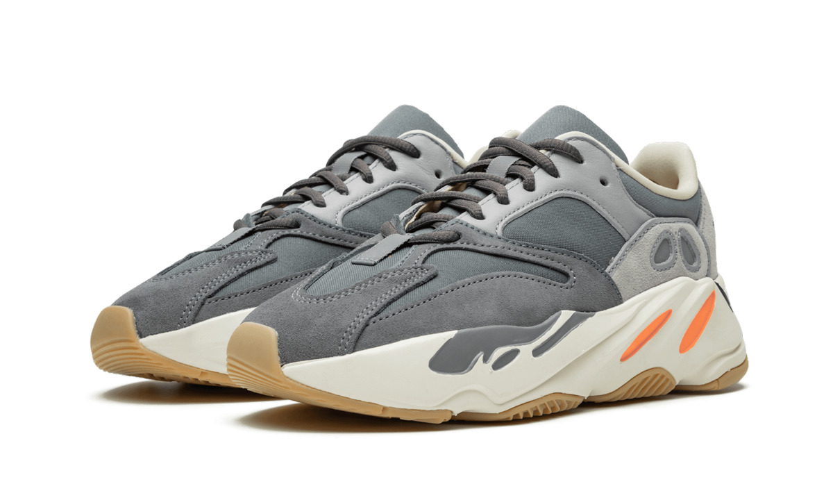 Yeezy Boost 700 - 2