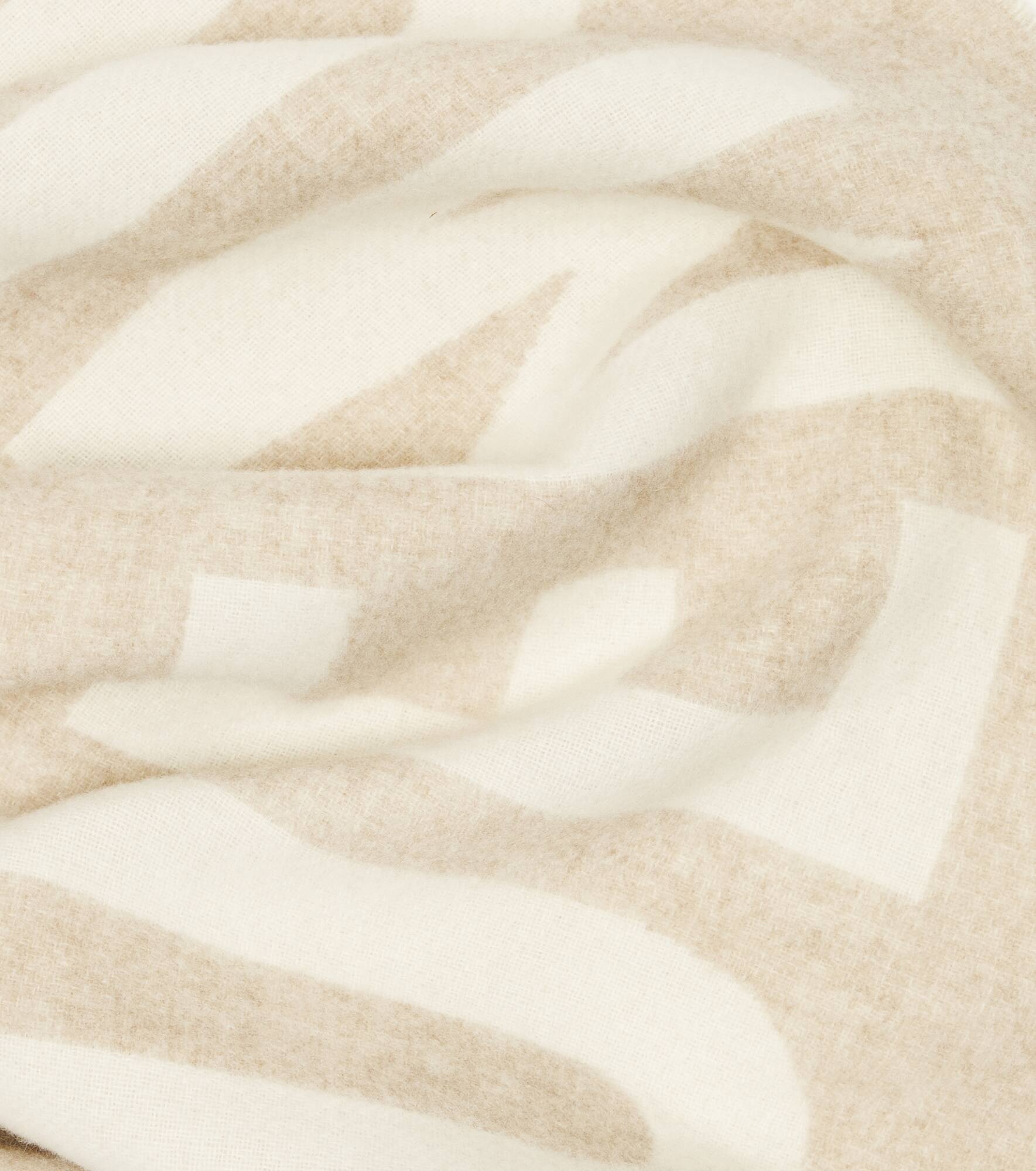 Logo jacquard virgin wool scarf - 4