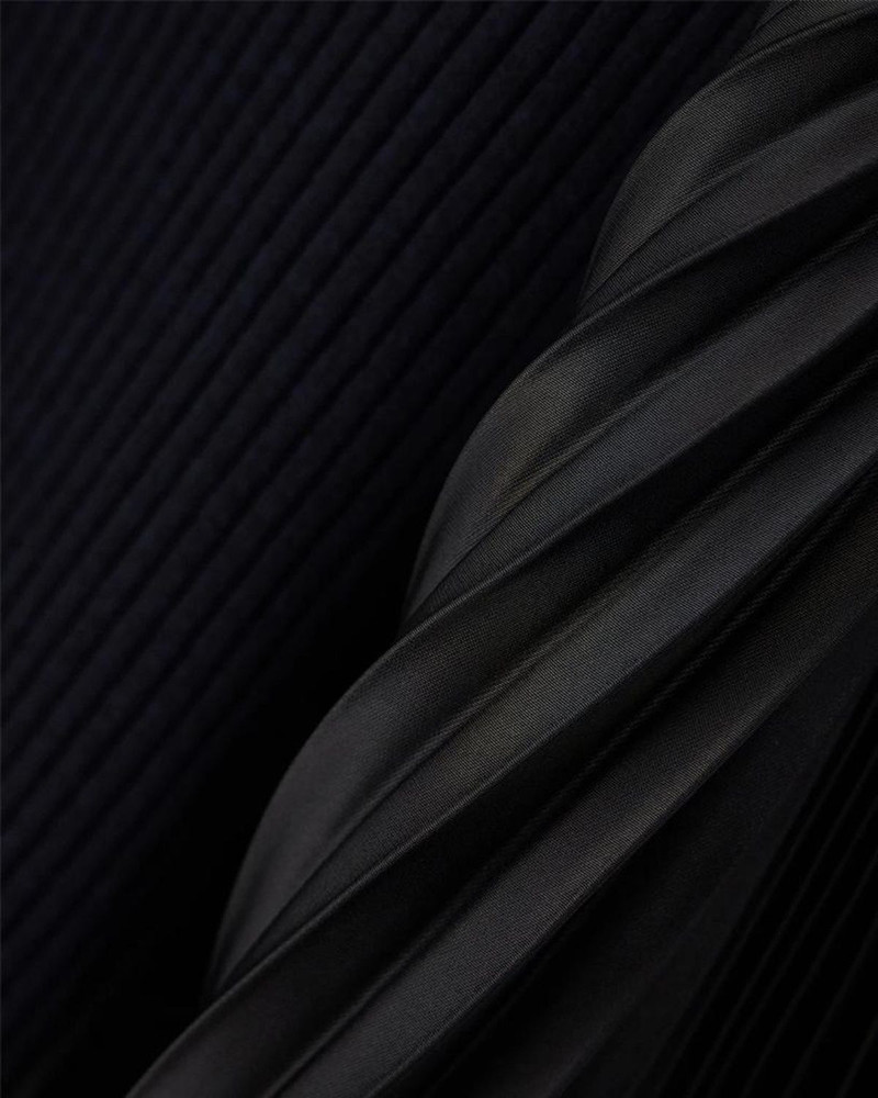Pleated-Inset Rib Knit Midi Dress 6