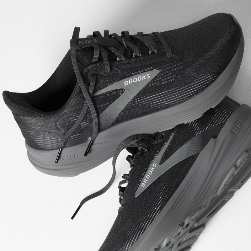 BROOKS Revel 8 outlook