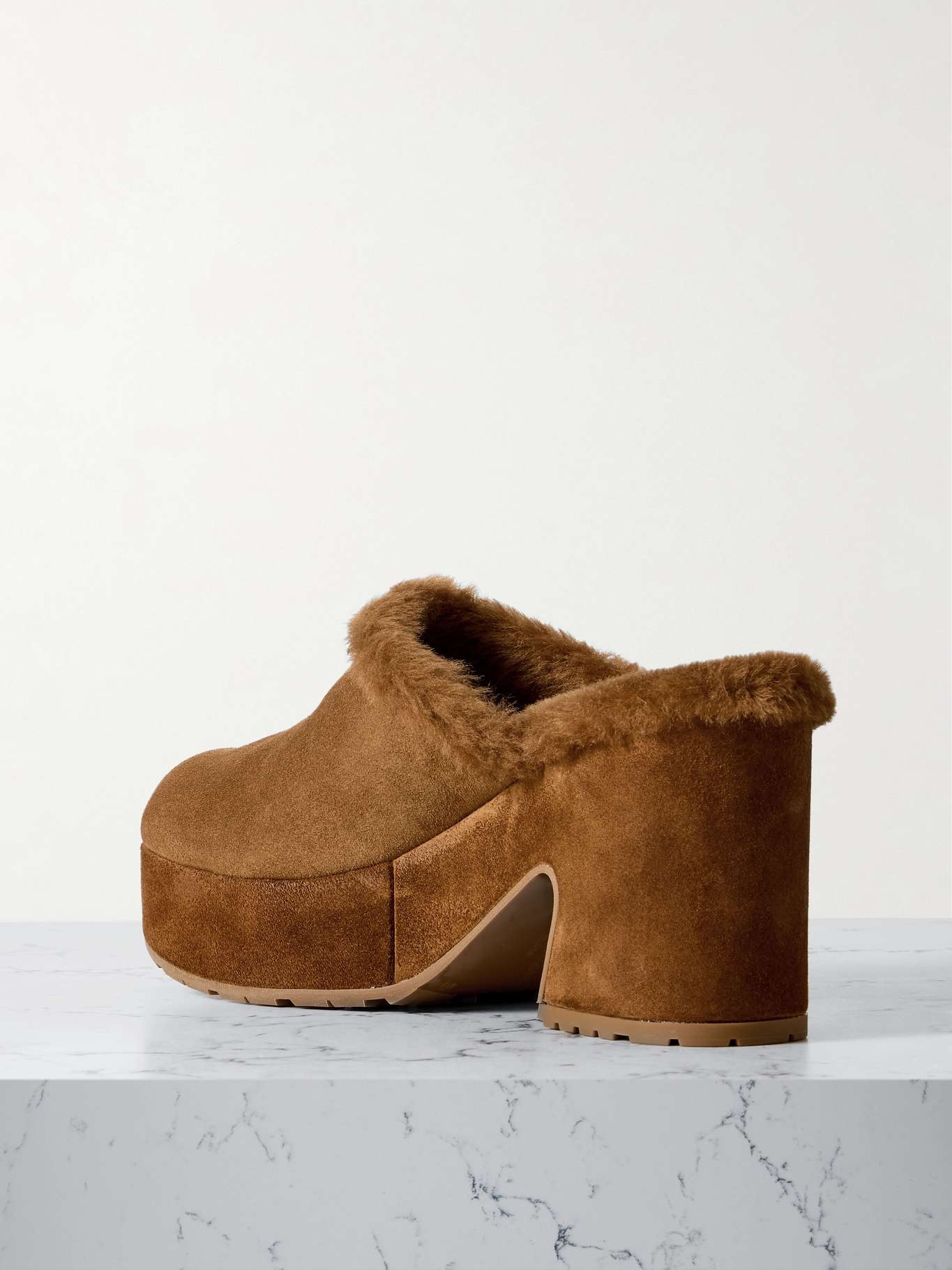 Lyss 55 shearling-trimmed suede mules - 3