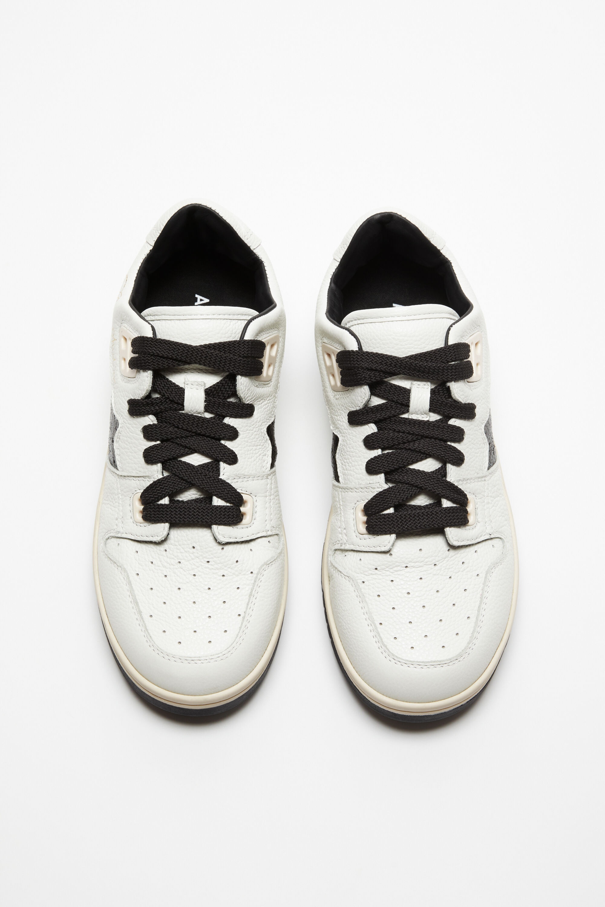 Low top sneakers - White/black - 3