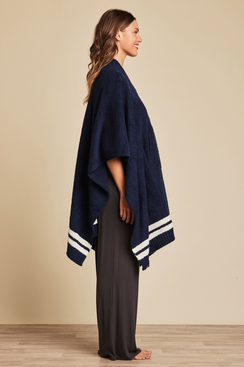 Barefoot Dreams CozyChic® New York Yankees™ 3 in 1 Poncho outlook