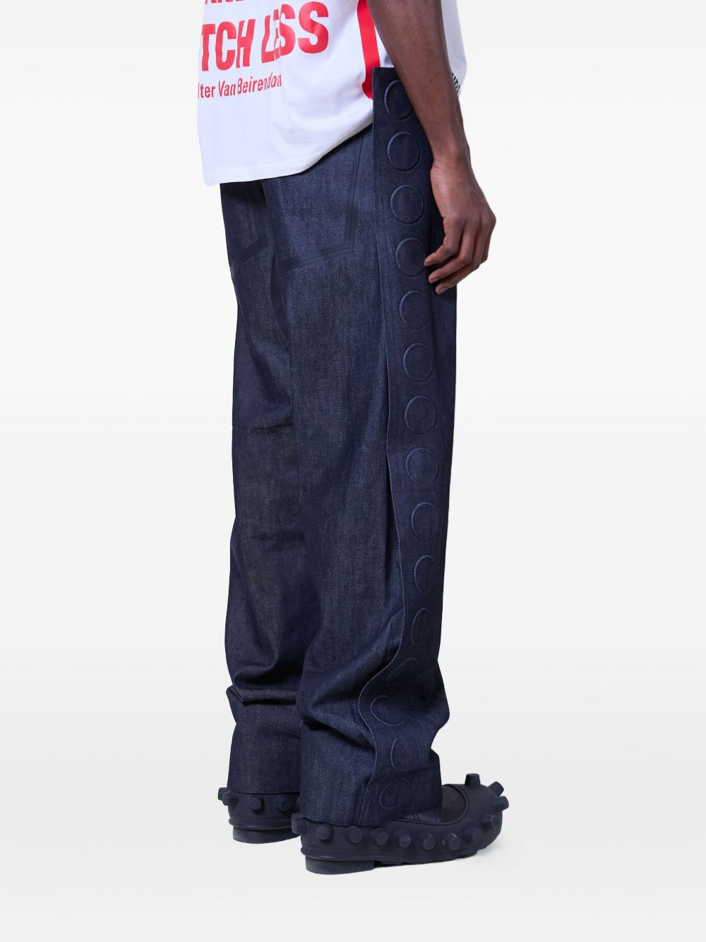 embossed-detail jeans - 4