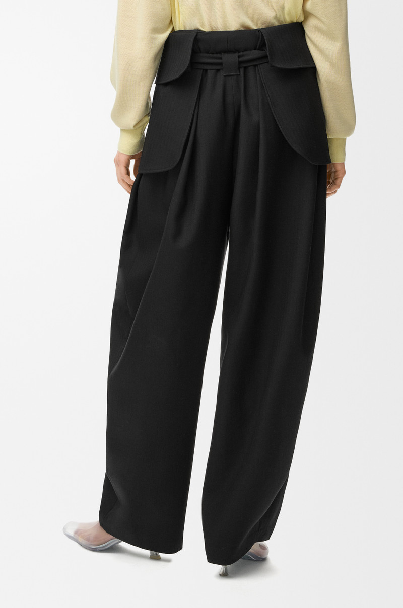 Cargo trousers in wool 4